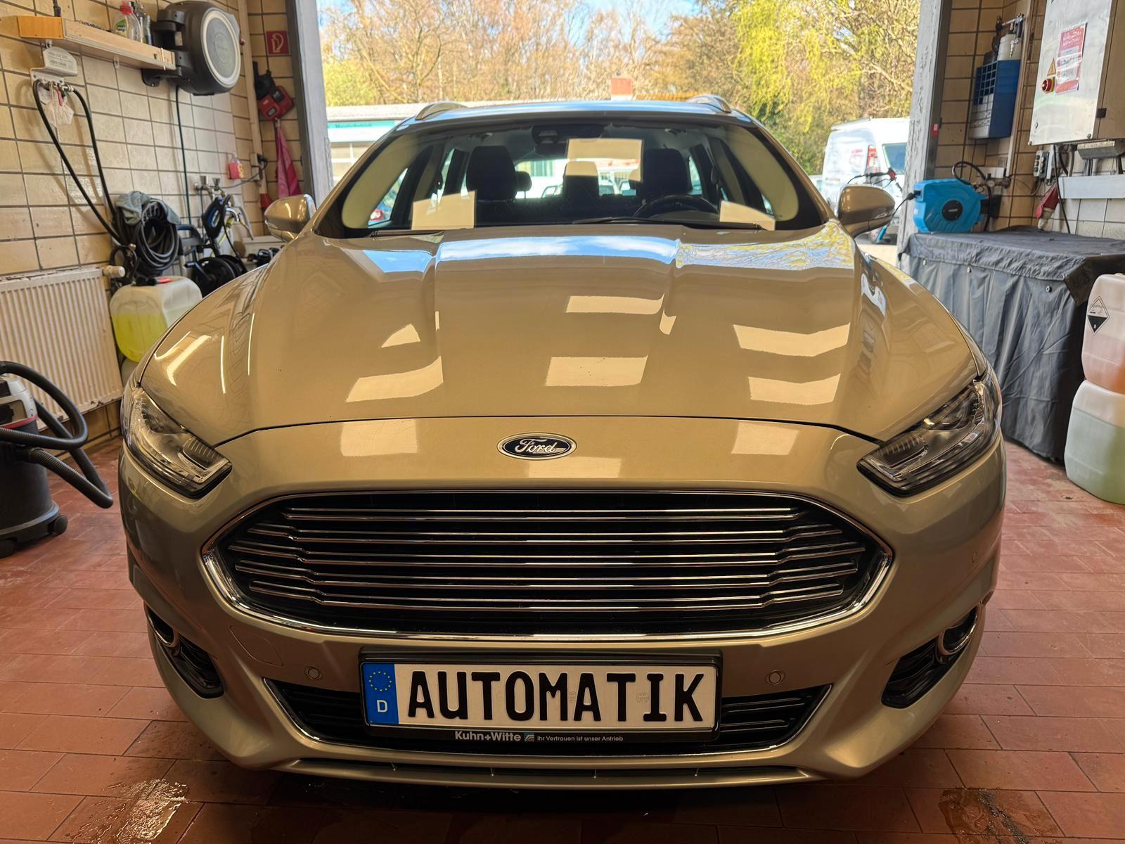Ford Turnier Titanium AWD *PDC*AUTOMATIK*KAMERA*