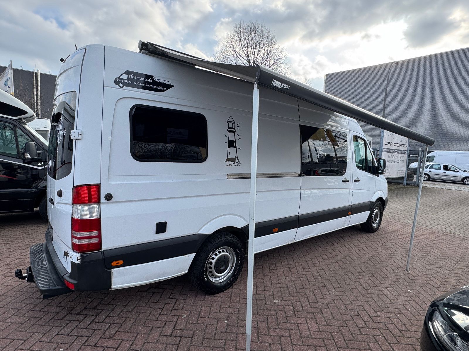 Vehicle image Mercedes-Benz SPRINTER 313 ELBE BOOTS MANUFACTURE