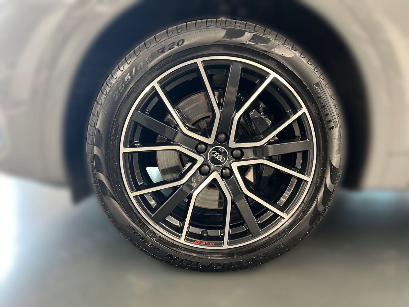 Audi SQ5 - Bild 4