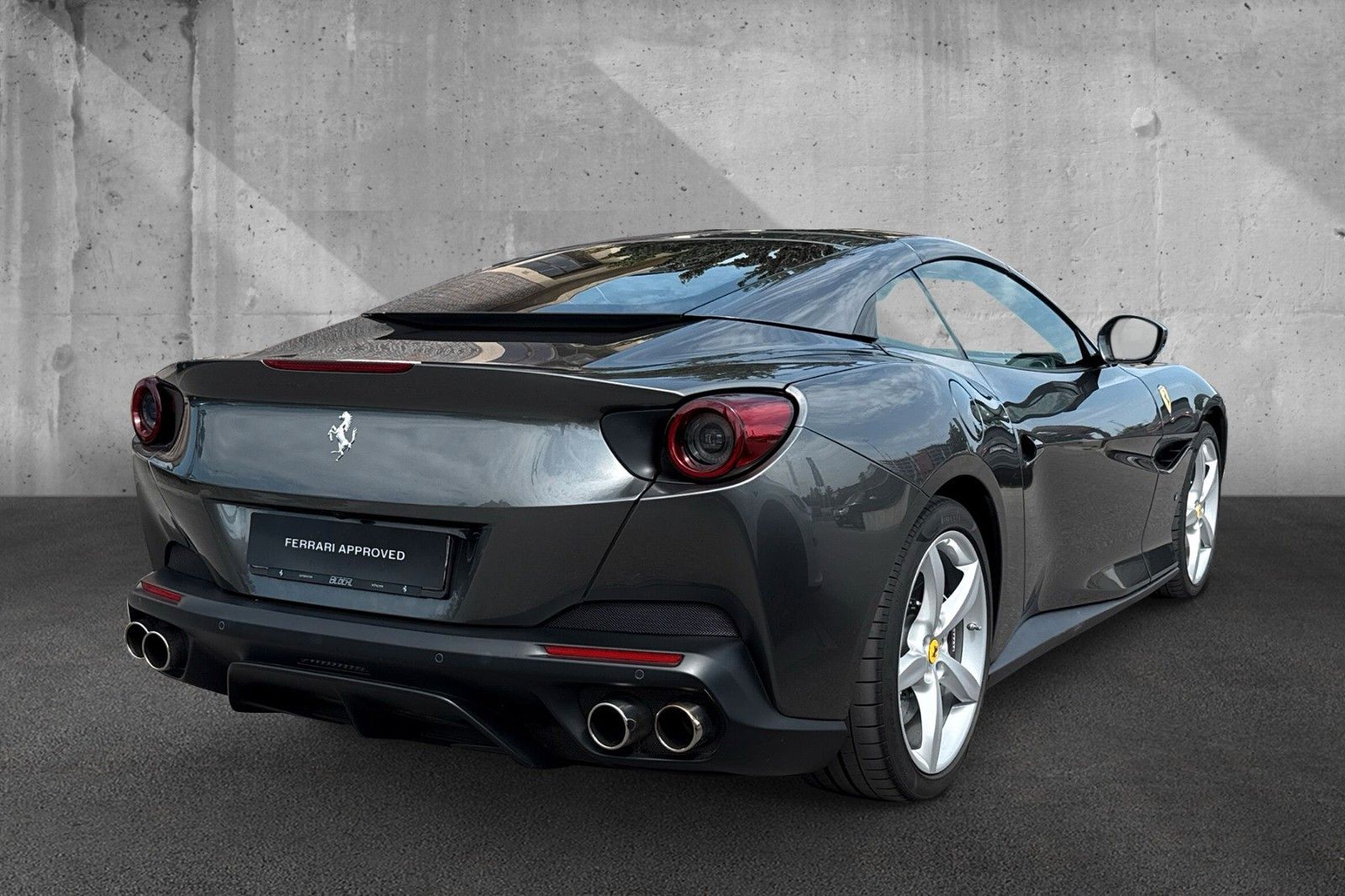 Fahrzeugabbildung Ferrari Portofino*Surroundview*Magneride*Top Zustand