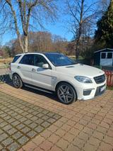 Mercedes-Benz ML 63 AMG 4MATIC 