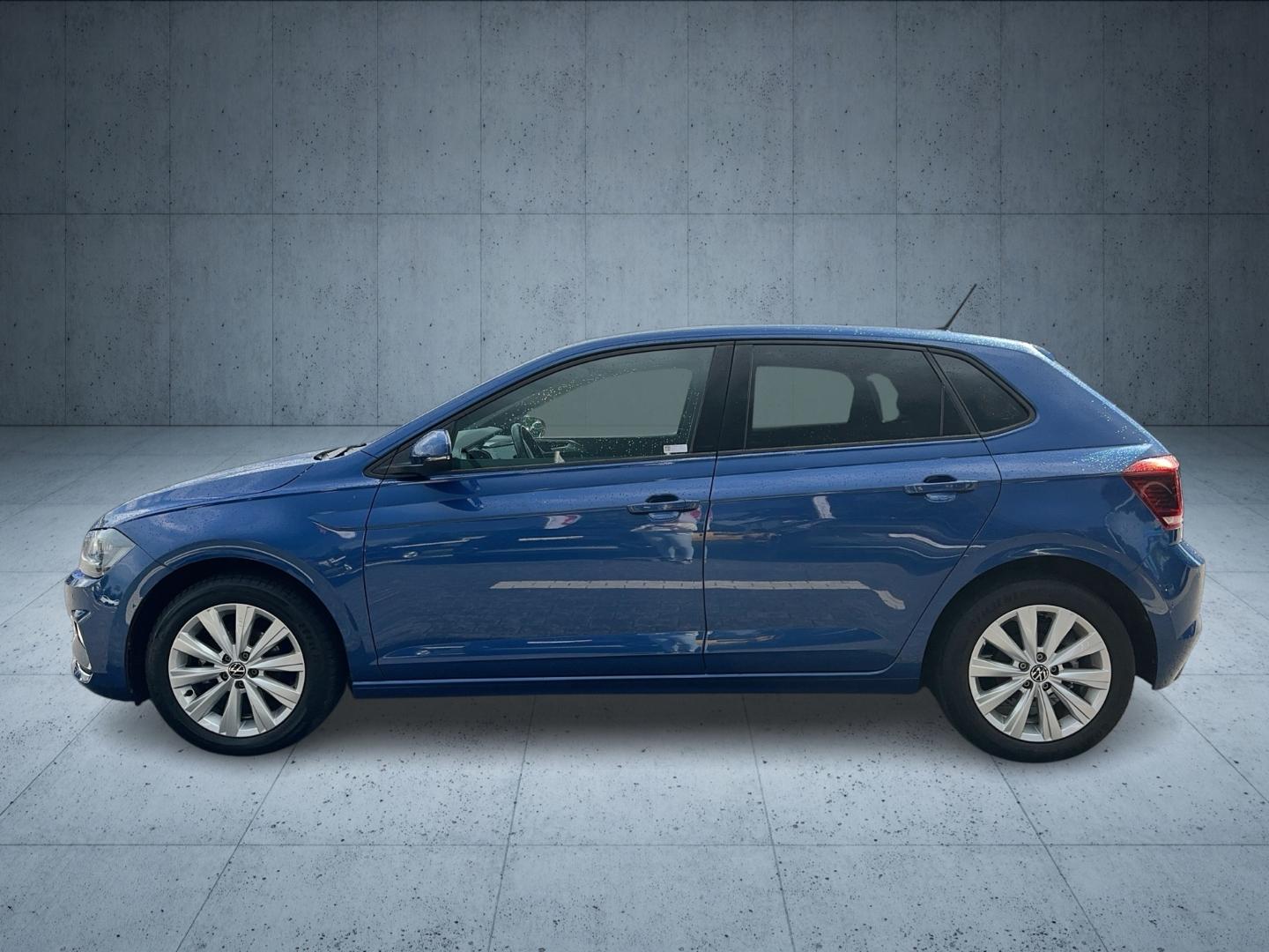 Volkswagen Polo Highline 1.5 TSI DSG Navi CarPlay ACC PDC
