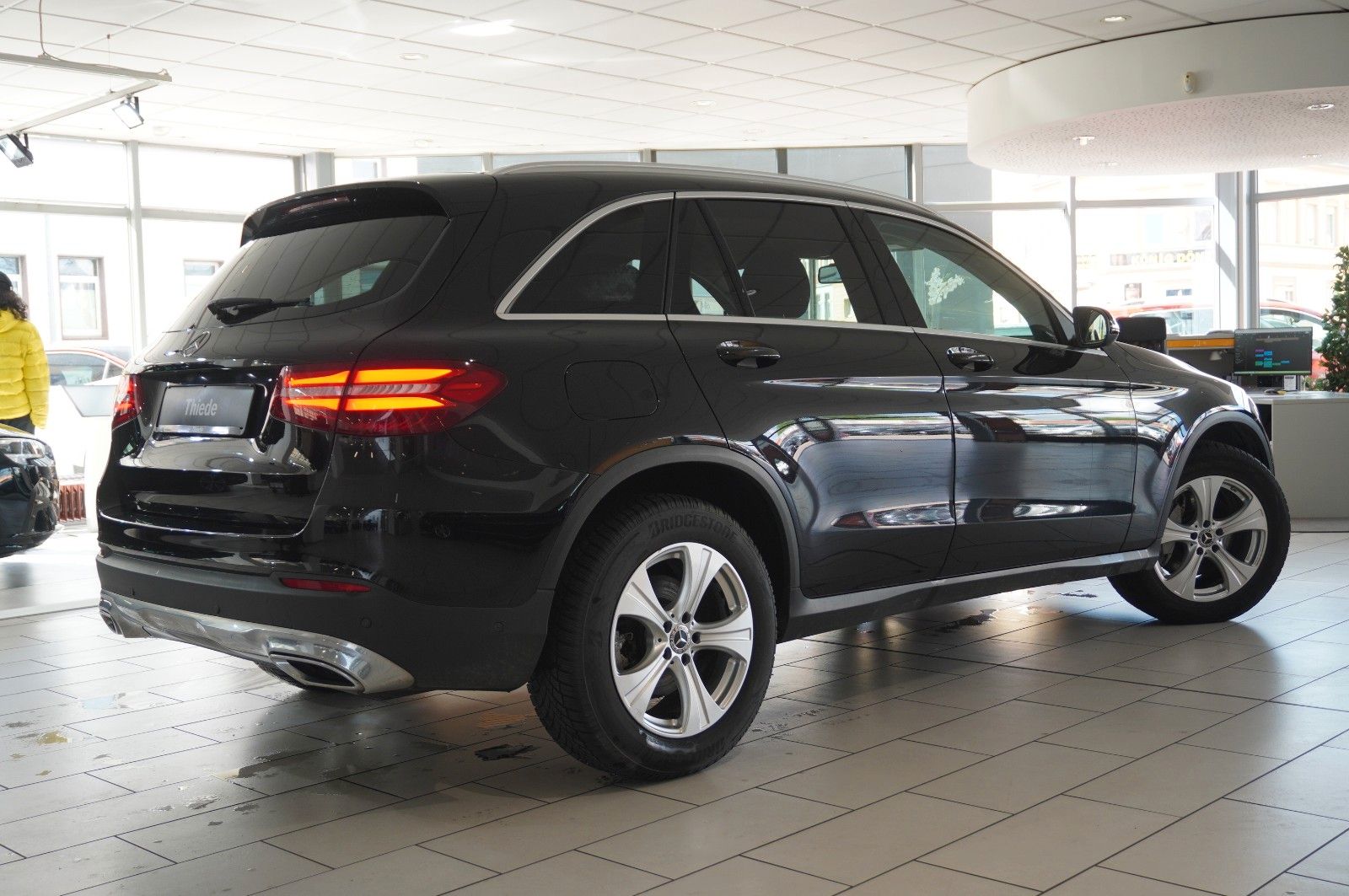 Fahrzeugabbildung Mercedes-Benz GLC 250D EXCLUSIVE 4M 9G-TRONIC NAVI/LED/SPORT