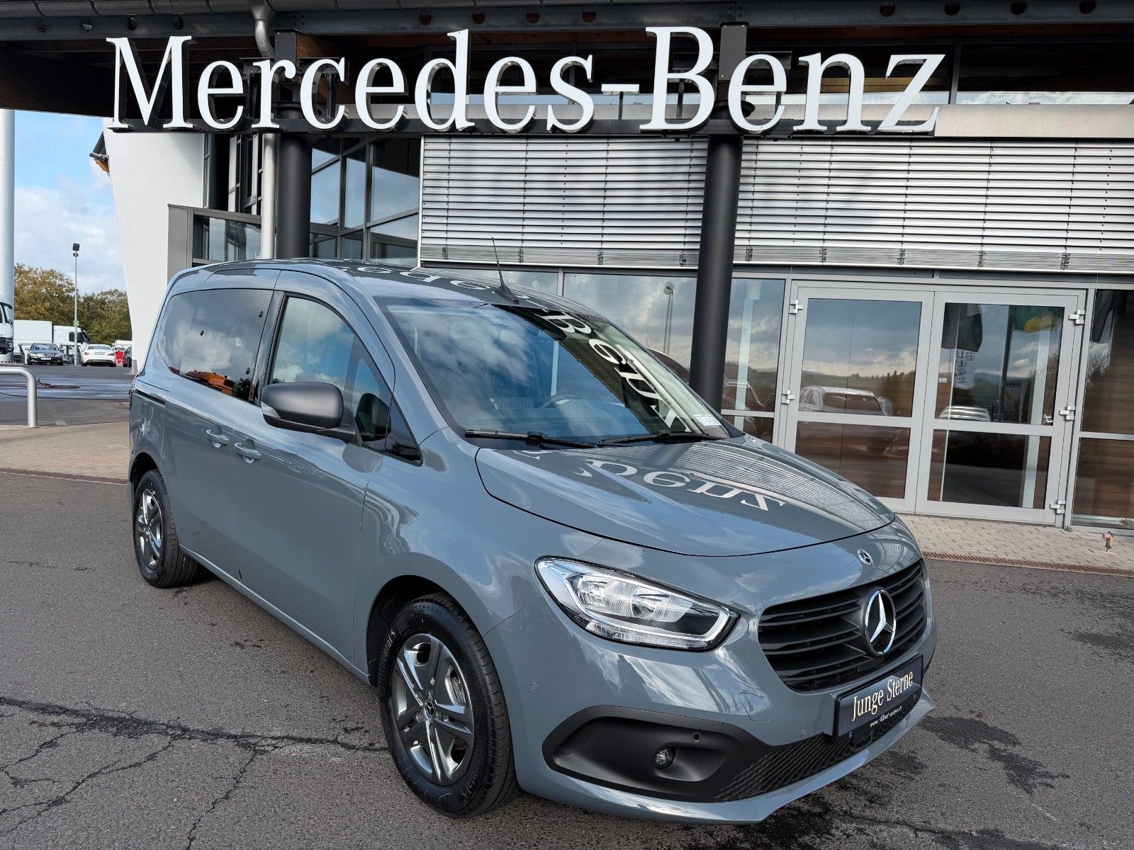 Fahrzeugabbildung Mercedes-Benz Citan 112 CDI Tourer Pro Klimaautom Kamera Navi
