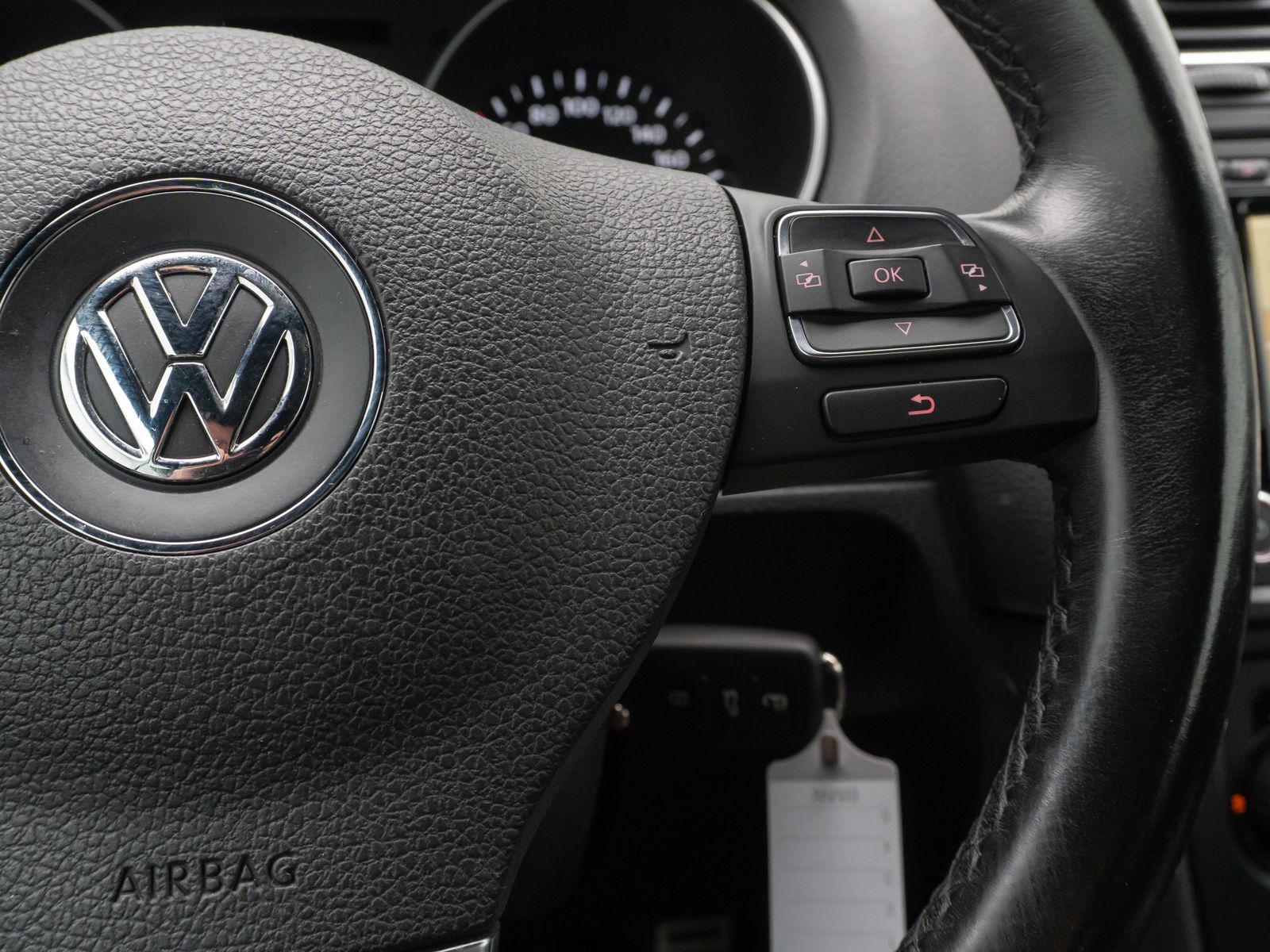Fahrzeugabbildung Volkswagen Golf VI Cabriolet Basis PDC Navi Sitzhz Tempomat