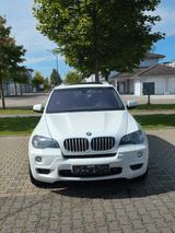 BMW X5 xDrive35d - M Paket TüV neu  - BMW X5 aus 2010 mit Diesel-Antrieb