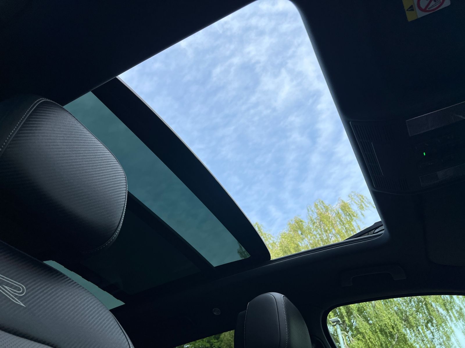 Fahrzeugabbildung Volkswagen Touareg R-Line 3.0 TDI *BlackStyle, AHK, Luft, P