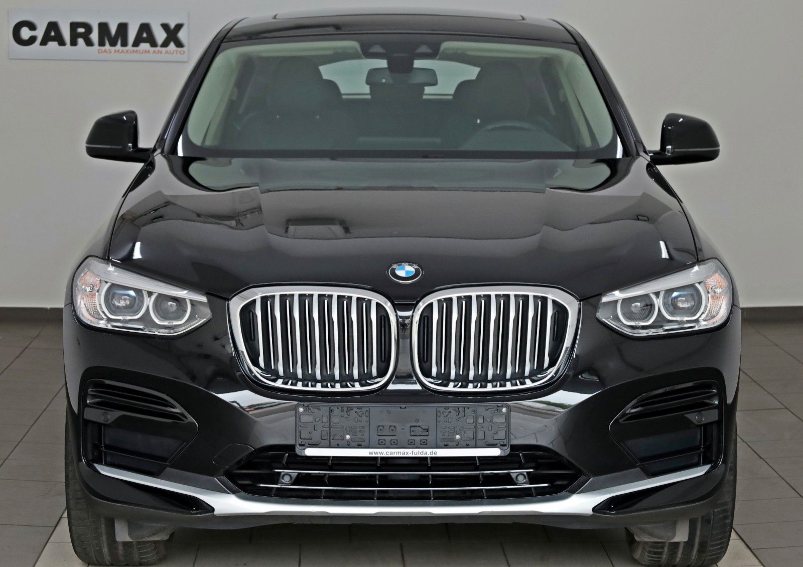 Fahrzeugabbildung BMW X4 xDrive 20 d xLine,Navi,SH,Kamera,H&K,Panorama