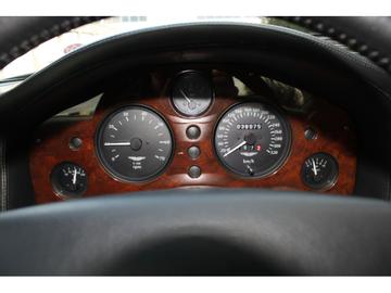 صورة مصغرة 16 لـ 1999 Aston Martin V8 VANTAGE