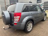 Suzuki GRAND VITARA 2.0 COMFORT 4X4 NAVI/AHK/KLIMAUT - Suzuki Grand Vitara: 2.4