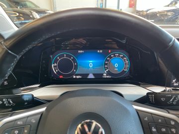 Volkswagen Golf VIII Lim. Life *FAHRSCHULAUTO*LED*AHK*ACC*
