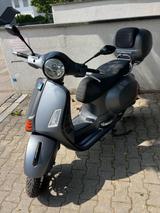 Vespa GTS 125 RST - VESPA GTS 125