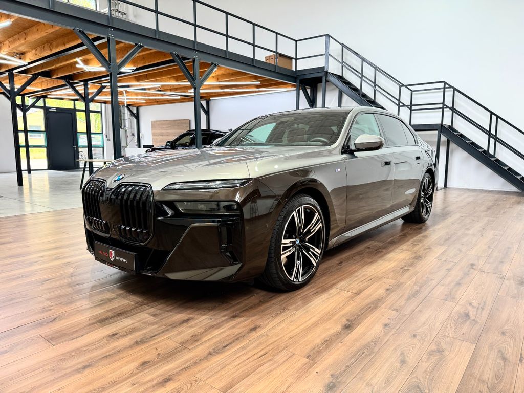 BMW 740