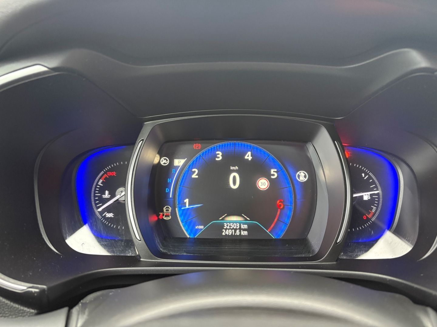 Fahrzeugabbildung Renault Koleos Techno NotBremsAss LED El. Panodach Navi