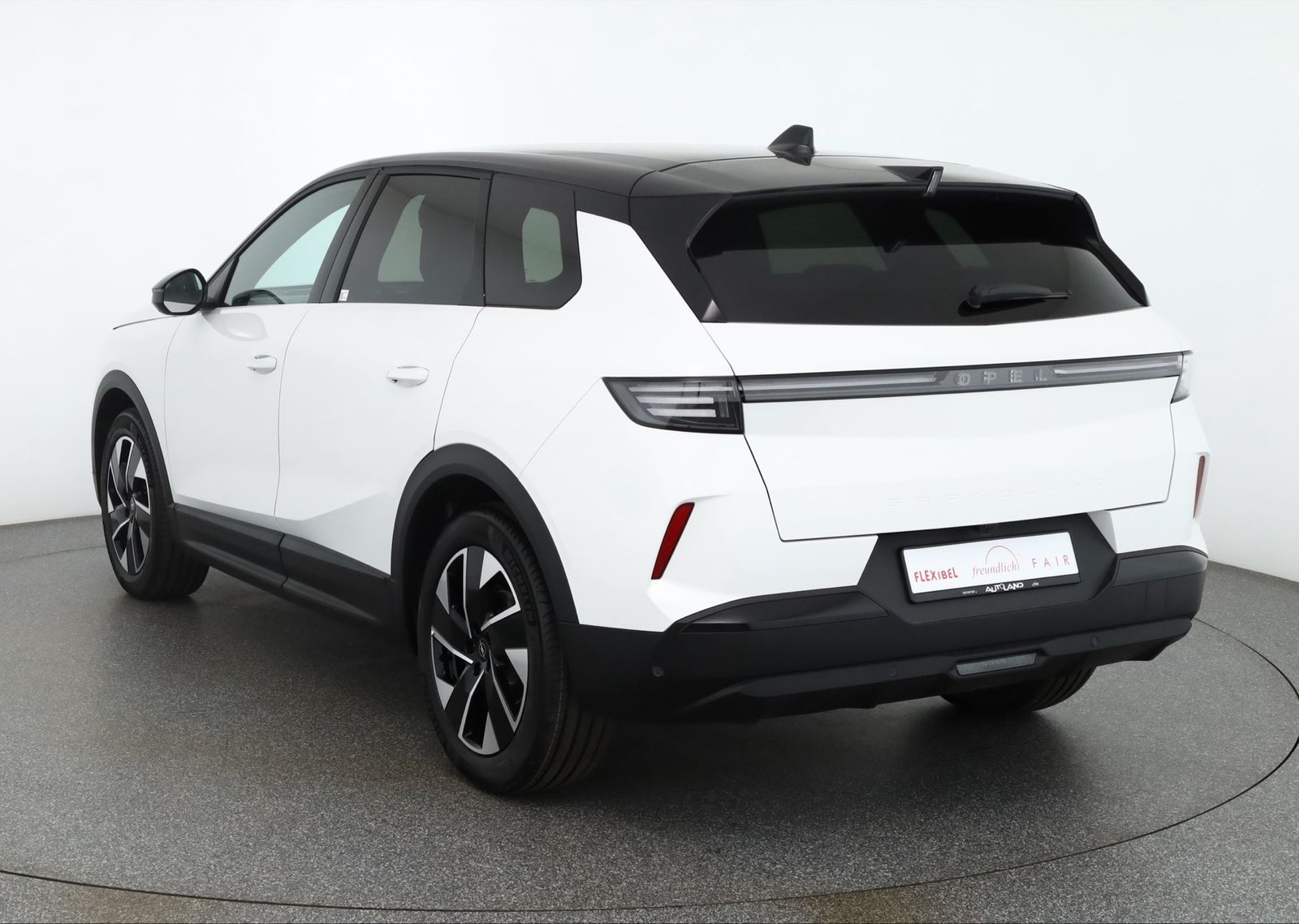 Opel Grandland Ultimate 1.2DI Turbo Hybrid Aut. LED A imagem 3