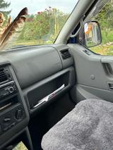 Volkswagen T4 Multivan - blaue Volkswagen T4 Multivan