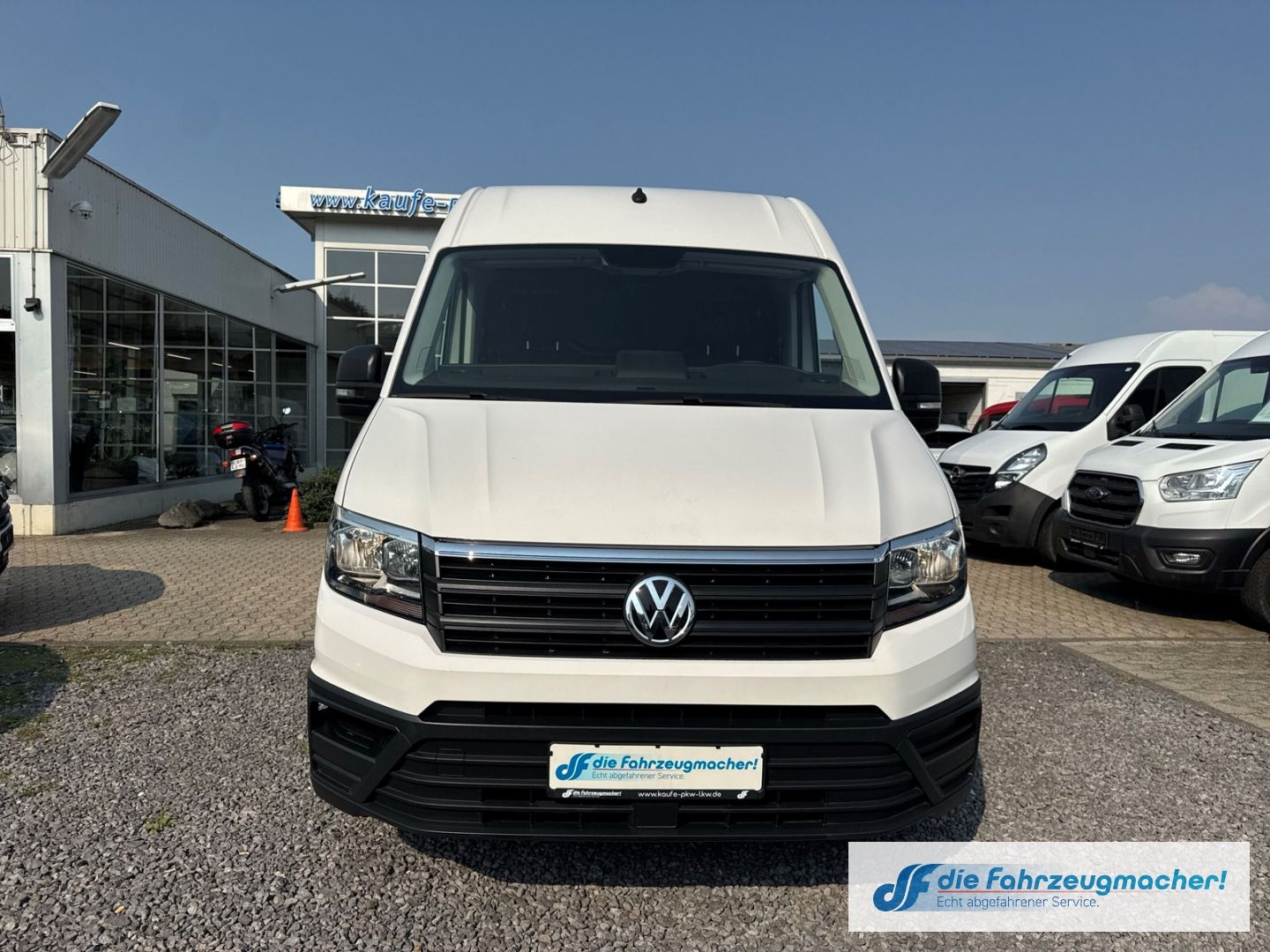 Fahrzeugabbildung Volkswagen Crafter Kasten 35 mittellang Hochdach RWD 2.0 TD