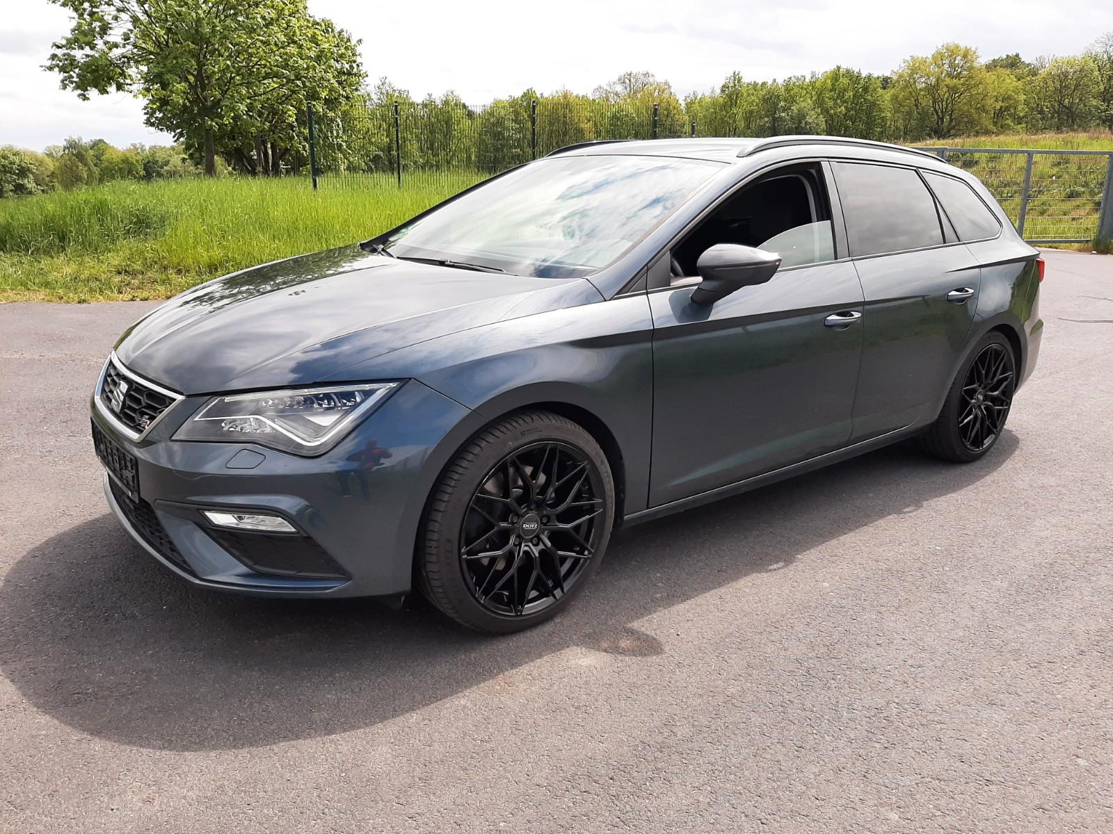 Seat Leon FR 2.0T DSG Sport LED, Navi, ACC