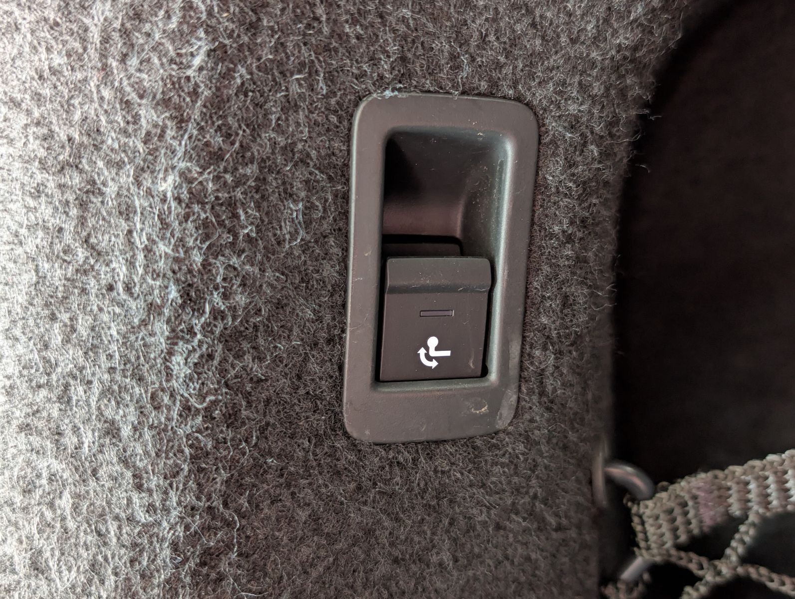 Fahrzeugabbildung Audi A6 Lim 40 TDI S-Tronic MHEV AHK VIRT SHZ KAM LED