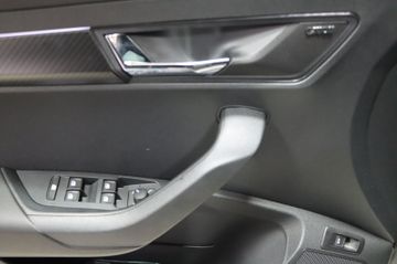 Skoda Karoq Sportline 4x4 AHK Pano 19 Zoll NAVI