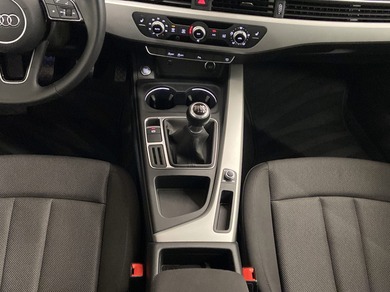 Audi A4 - Bild 14