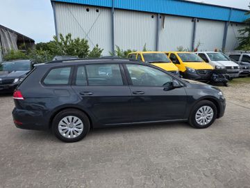 Volkswagen Golf - 5