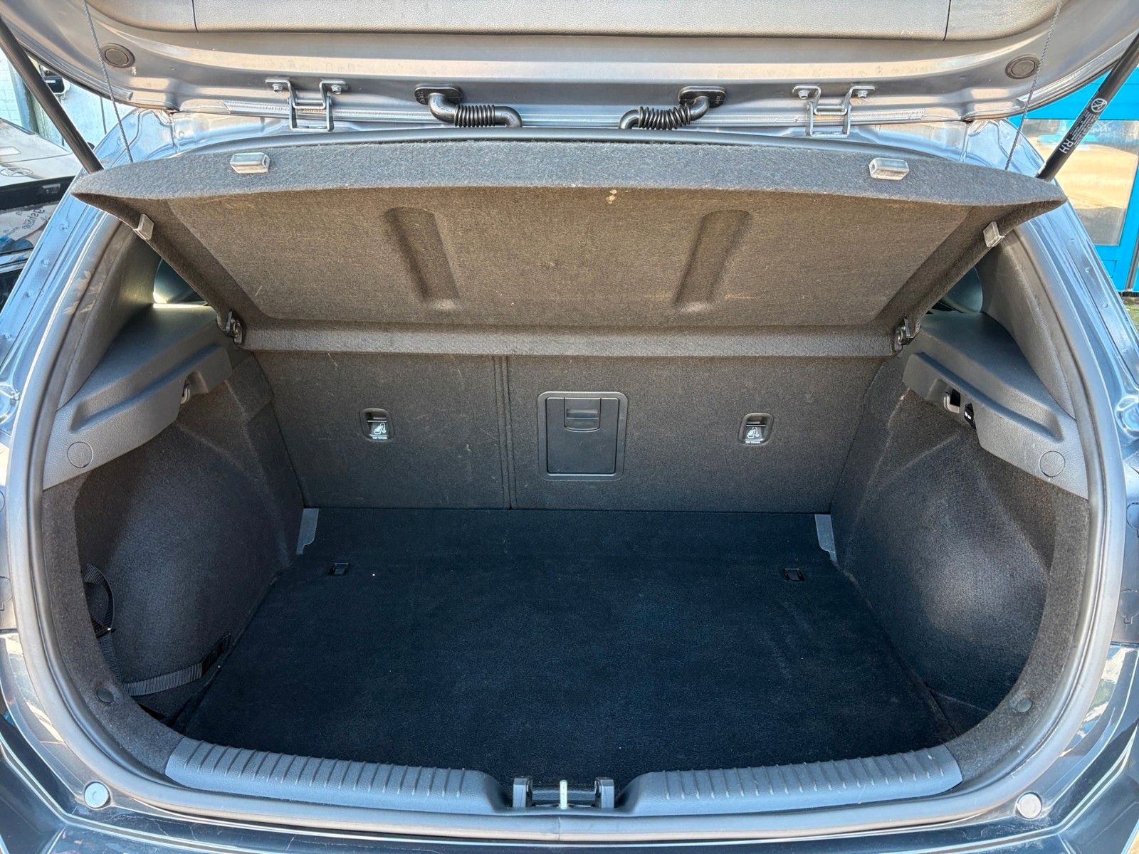 Fahrzeugabbildung Hyundai i30 Intro Edition Mild-Hybrid