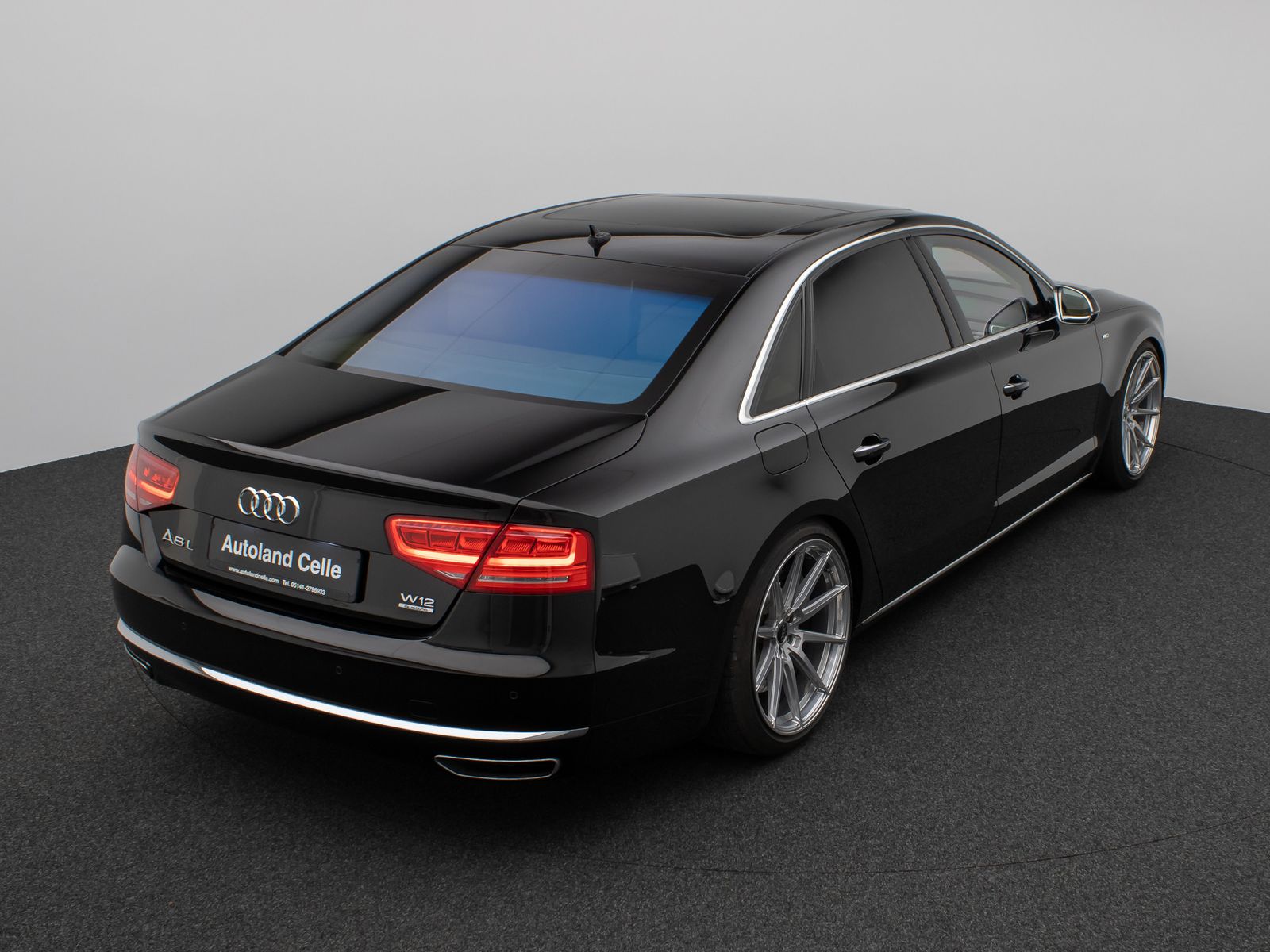 Fahrzeugabbildung Audi A8 W12 Lang Chauffeur GSD B&O Keramik TV Voll