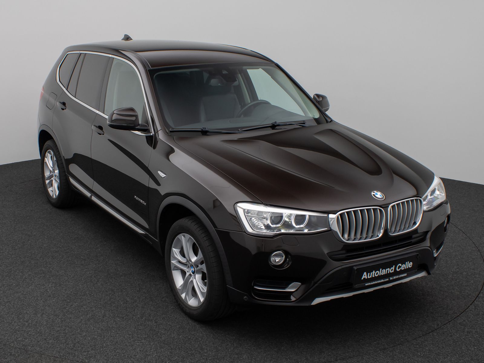 Fahrzeugabbildung BMW X3 xD20d xLine Kamera HUD HiFi Lenkrhz Stndhzg