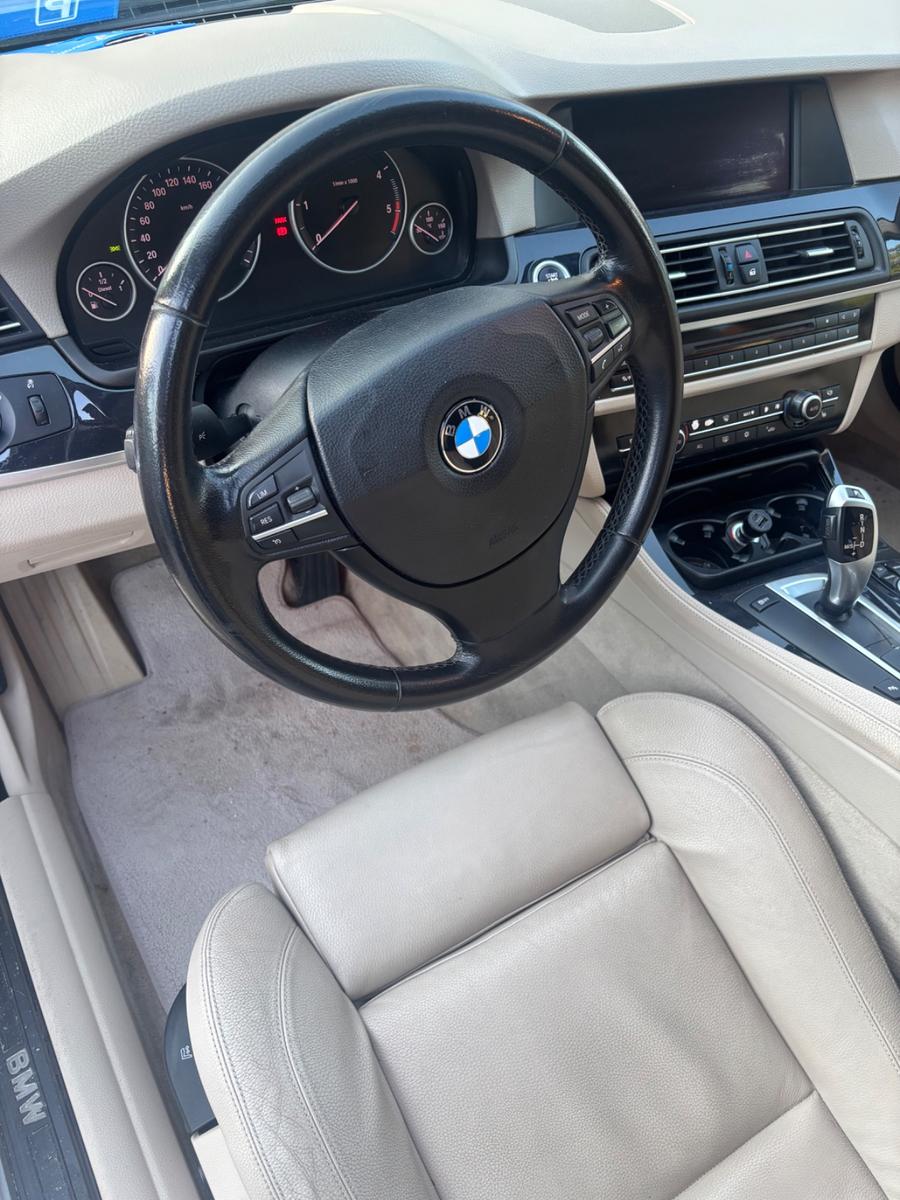 BMW 530 2010 — photo 6
