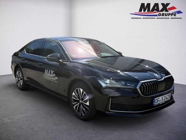 Superb 2.0 TDI Selection 4x4 +AHK+NAVI+CARPLAY+