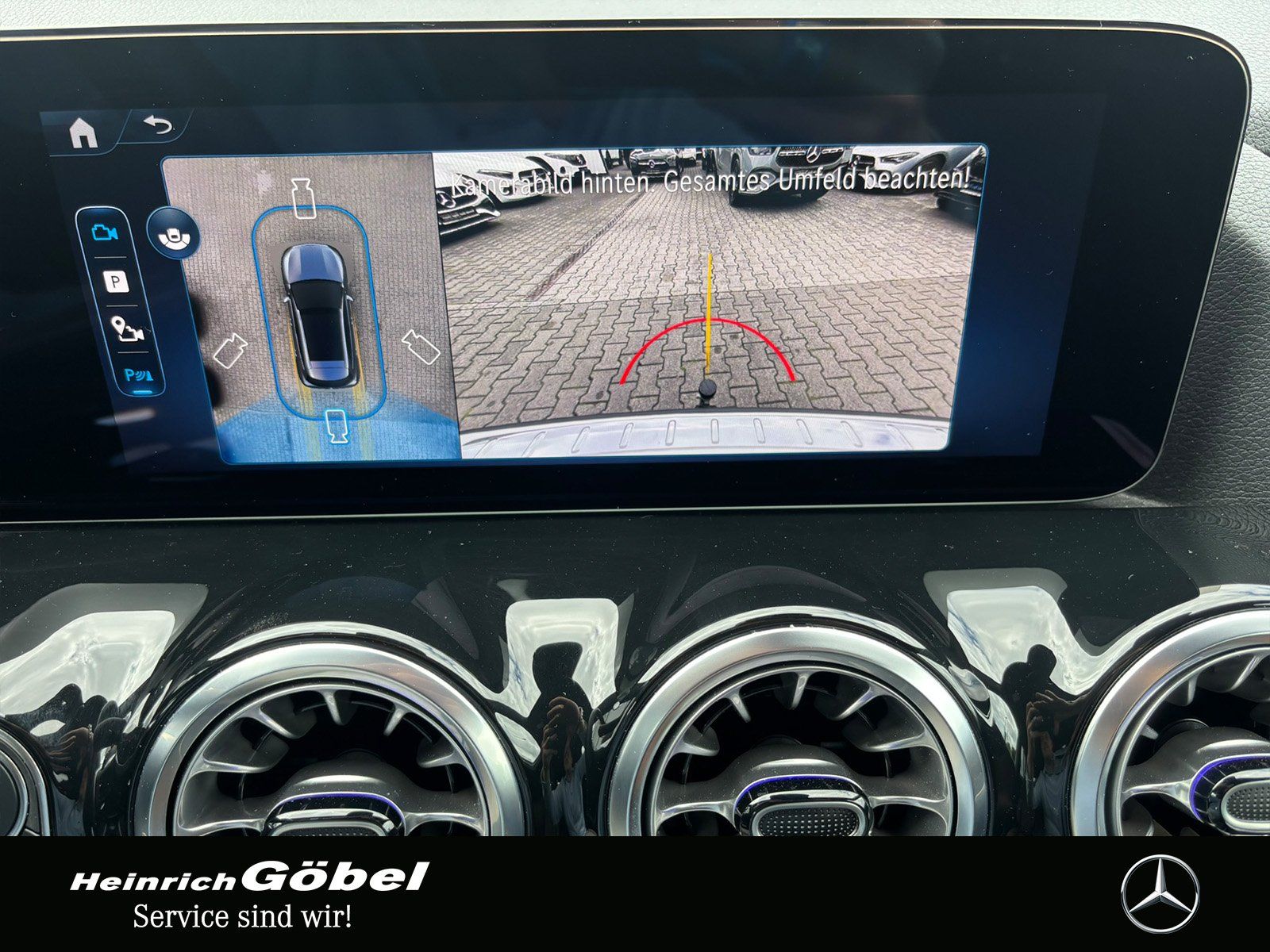 Fahrzeugabbildung Mercedes-Benz GLA 220 d 4M AMG*PANO*AHK*DISTRONIC*360°K*20ZOLL
