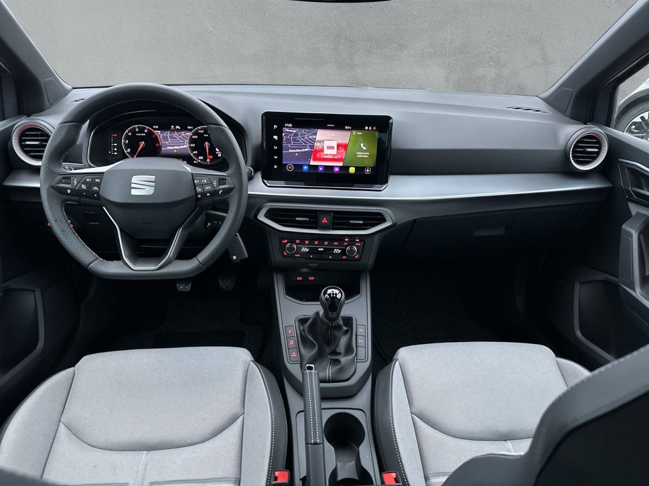 Fahrzeugabbildung SEAT Arona FR 1.0 TSI 116 PS 6-Gang