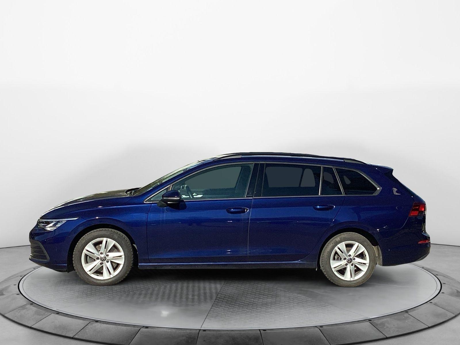 Volkswagen Golf Variant 2.0TDI Life DSG Navi LED AHK Kamera