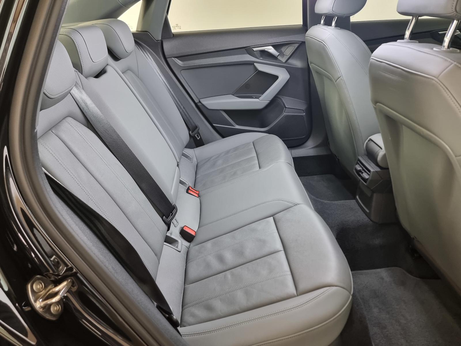 Audi A3 30TFSI limo Navi Leder Digital VIC Kamera LED, миниатюра 12