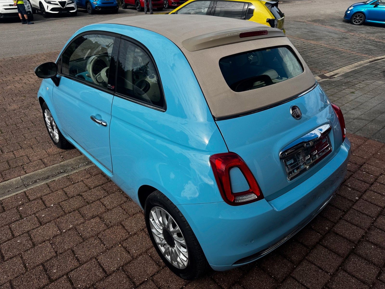 Fahrzeugabbildung Fiat 500C Lounge 0.9 TwinAir Cabrio