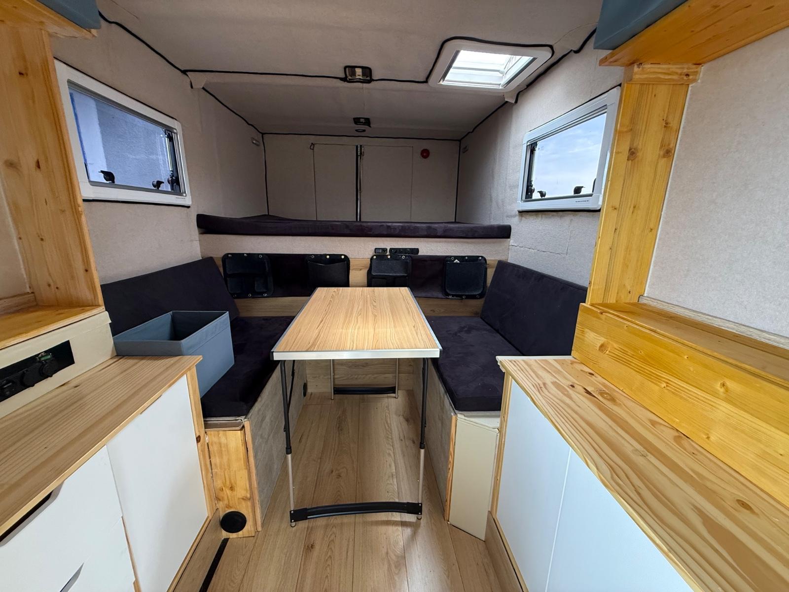 Iveco Daily zum Wohnmobile ausgebaut