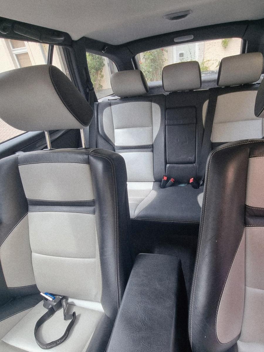 Mercedes-Benz C 43 AMG C 43 T -