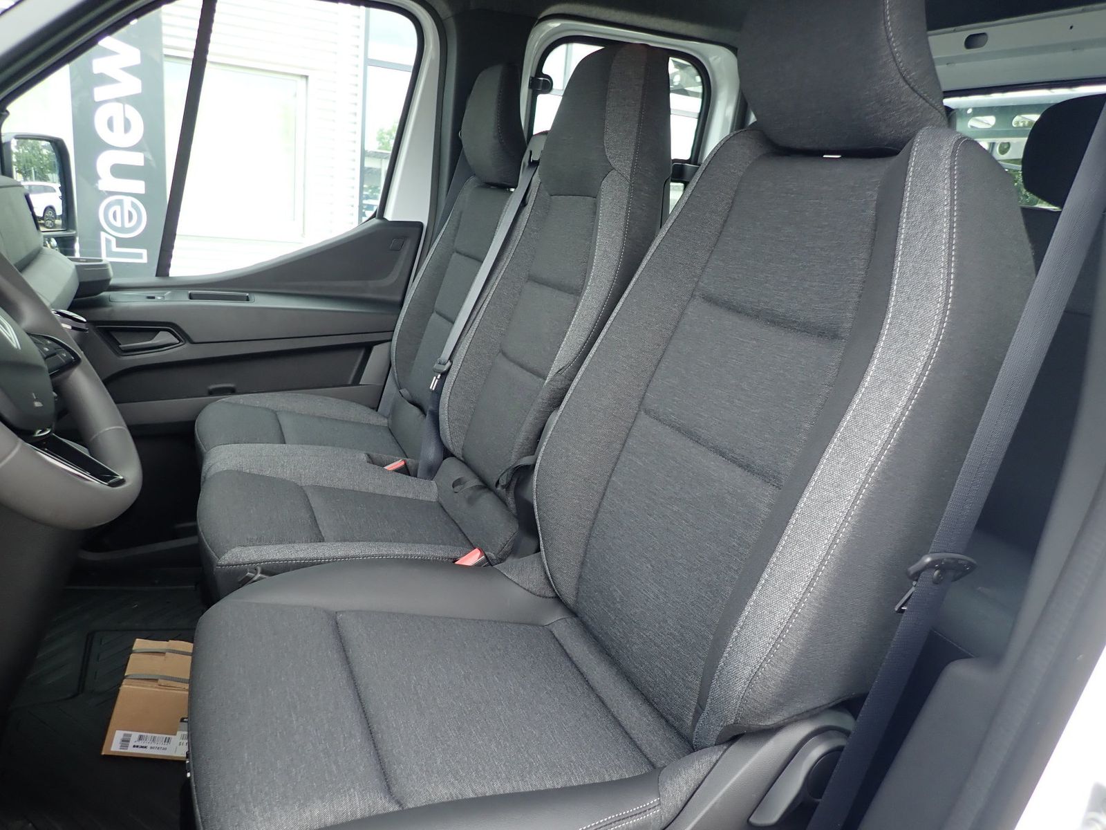 Fahrzeugabbildung Renault Master Werkseitige Umbauten FWD Fgst. Pritsche D