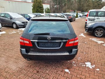Mercedes E 200 - 6