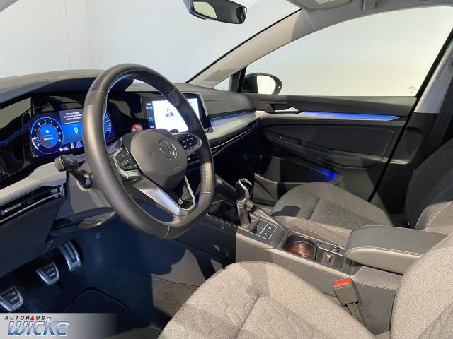 Golf VIII 1.5 TSI Move NAVI KLIMA PDC LED