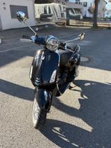 Vespa PRIMAVERA 125 + 2. Sitz (braun) / kaum gefahren - VESPA SI