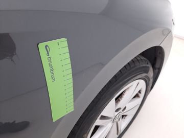 Volkswagen Golf - 5