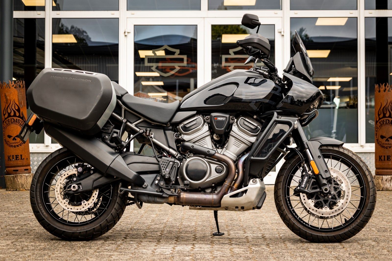 Fahrzeugabbildung Harley-Davidson RA1250S Pan America Special - ARH - Speichen