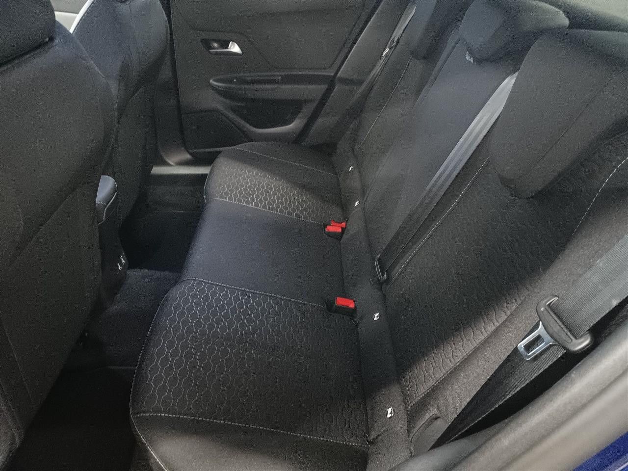 Fahrzeugabbildung Opel Mokka 1.2 Turbo Edition 100KW