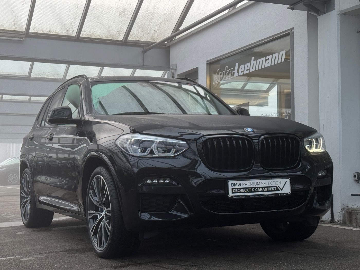 Fahrzeugabbildung BMW X3 xDrive30e M-Sport 21-Zoll 2 JAHRE GARANTIE