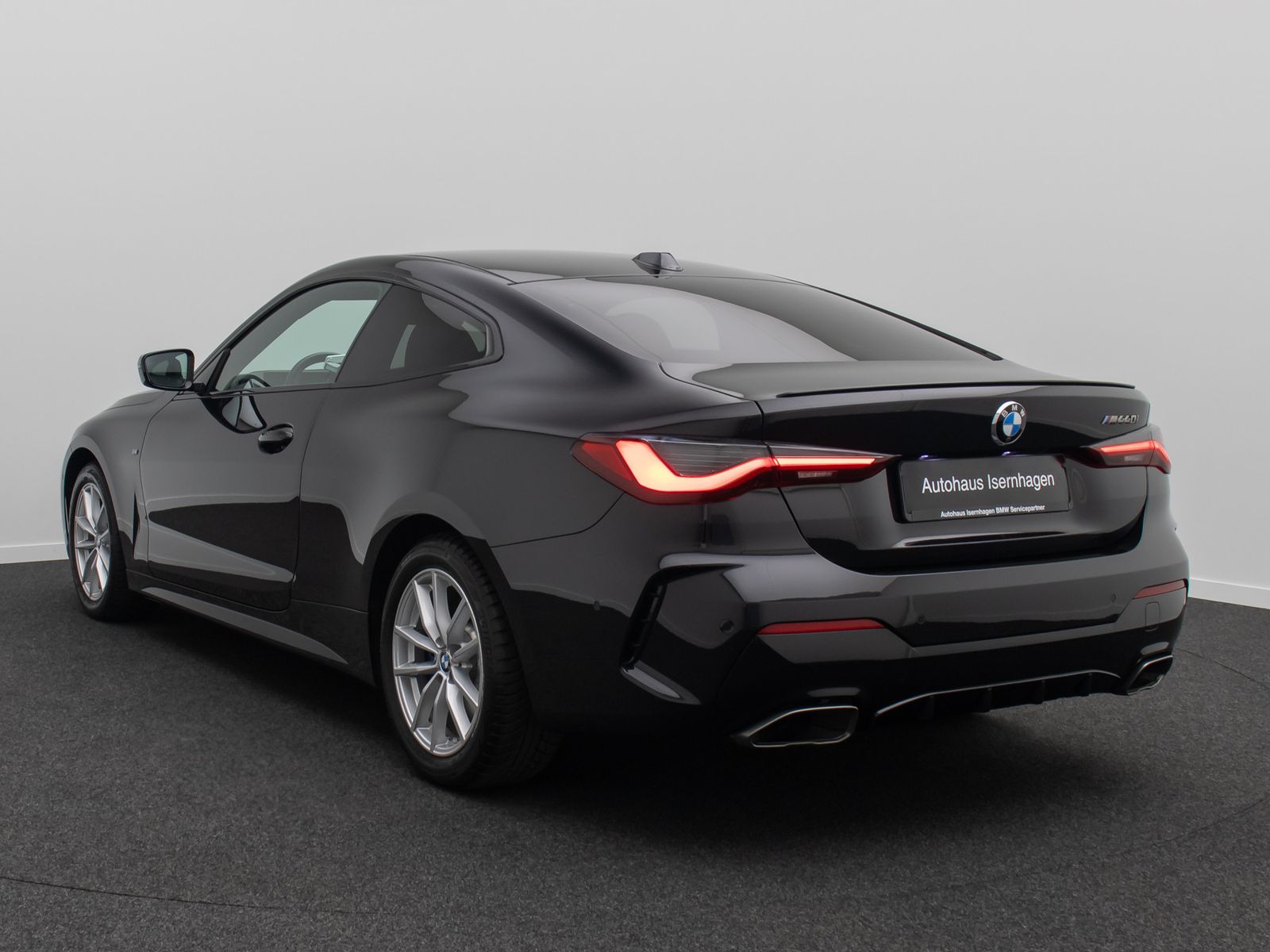 Fahrzeugabbildung BMW M440i xD Coup&eacute; Laser HUD Kamera DAB HiFi Komfort