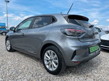 Renault Clio - 5