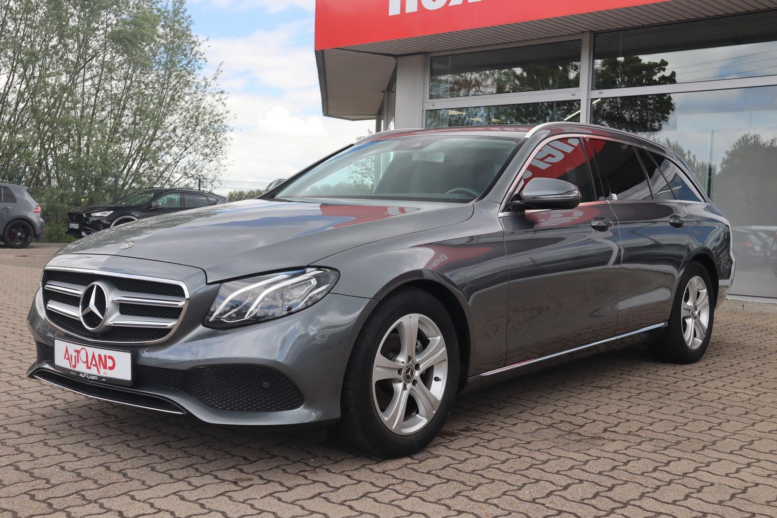 Mercedes-Benz E200 T-Modell Avantgarde LED Navi Totwinkel DAB