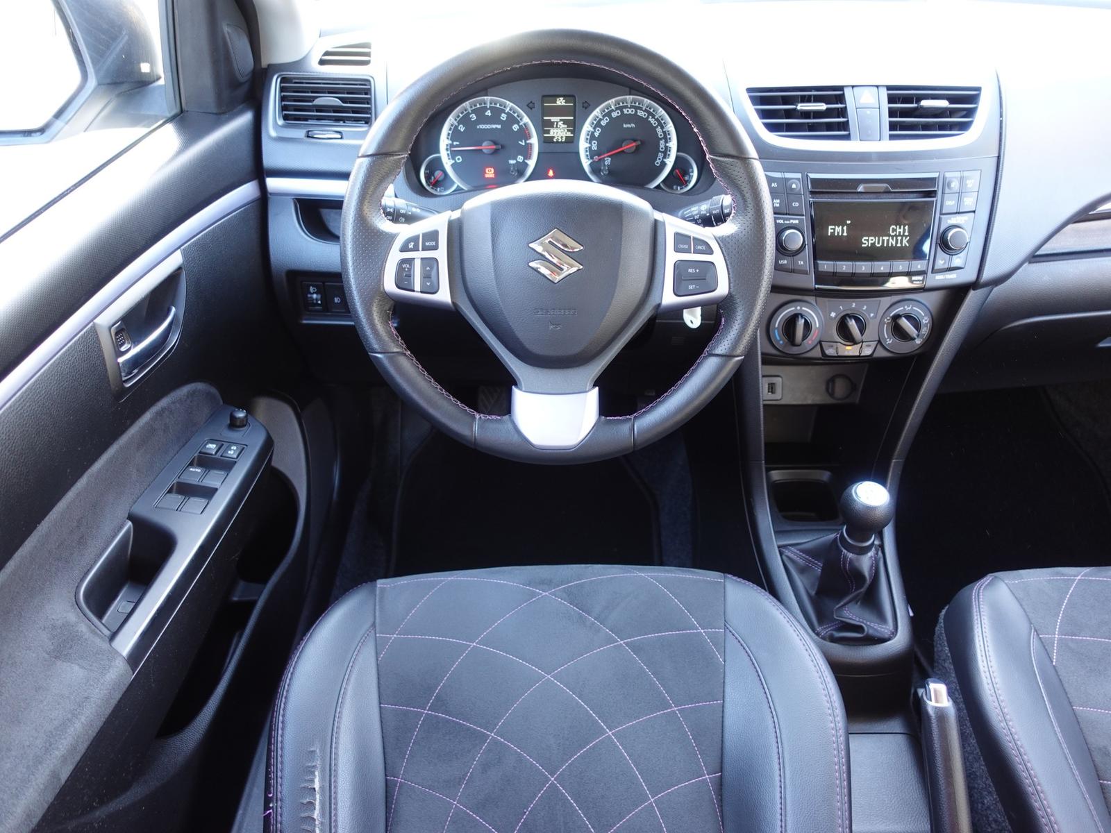 Suzuki Swift 1.2 Club Klima Sitzheizung Tempomat PDC